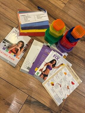 21 Day Fix Nutrition Kit with Colorful Portion Control Containers
